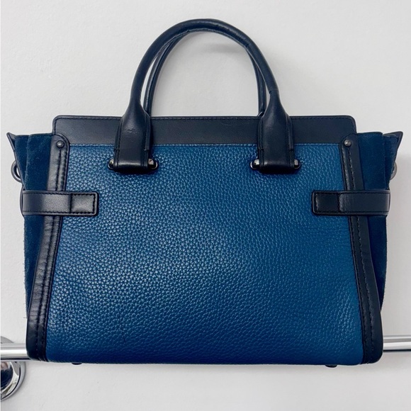 Coach French Blue leather & suade swagger  Bag - Picture 3 of 9